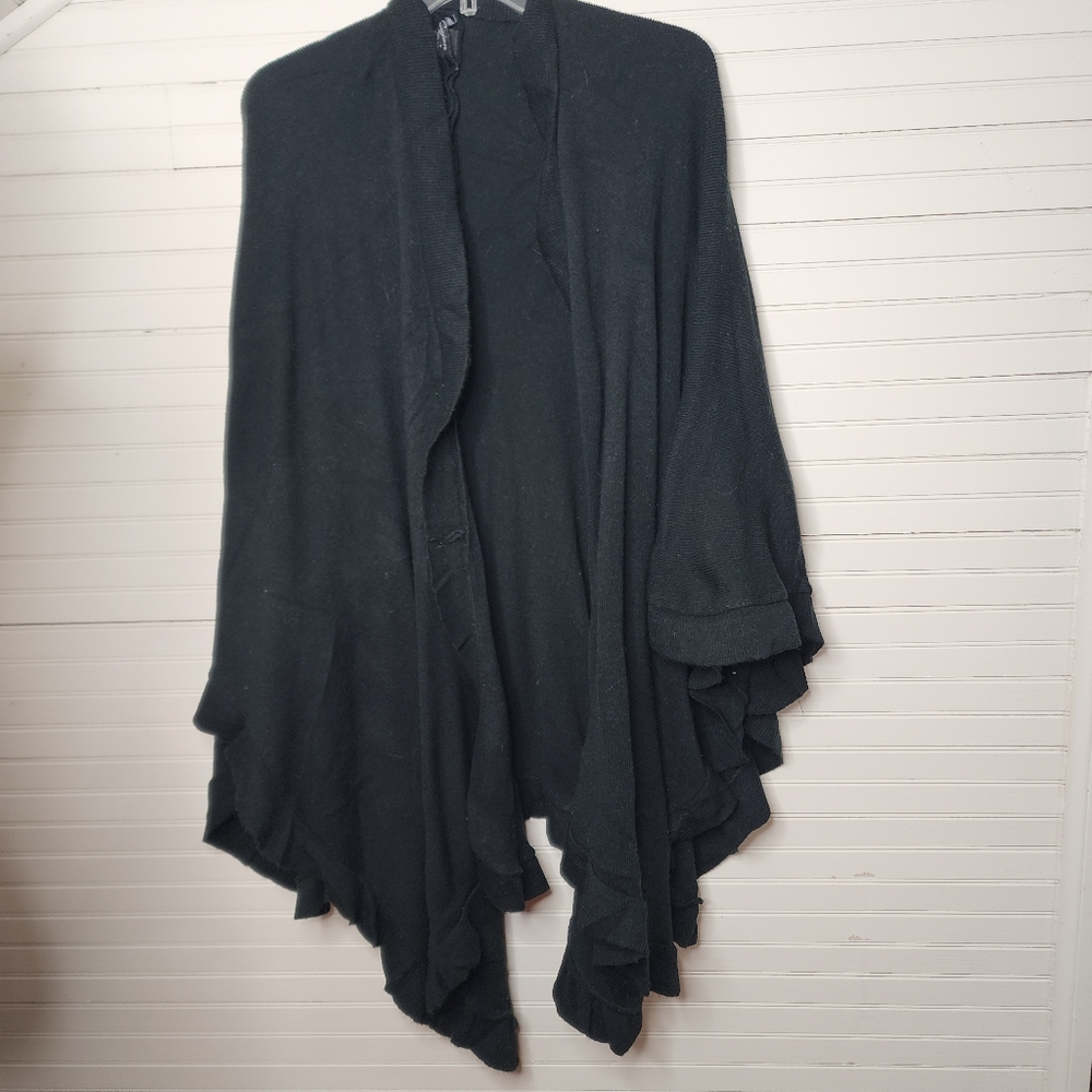 Cejon Open Front Topper Ruffle Lightweight Black Knit One Size